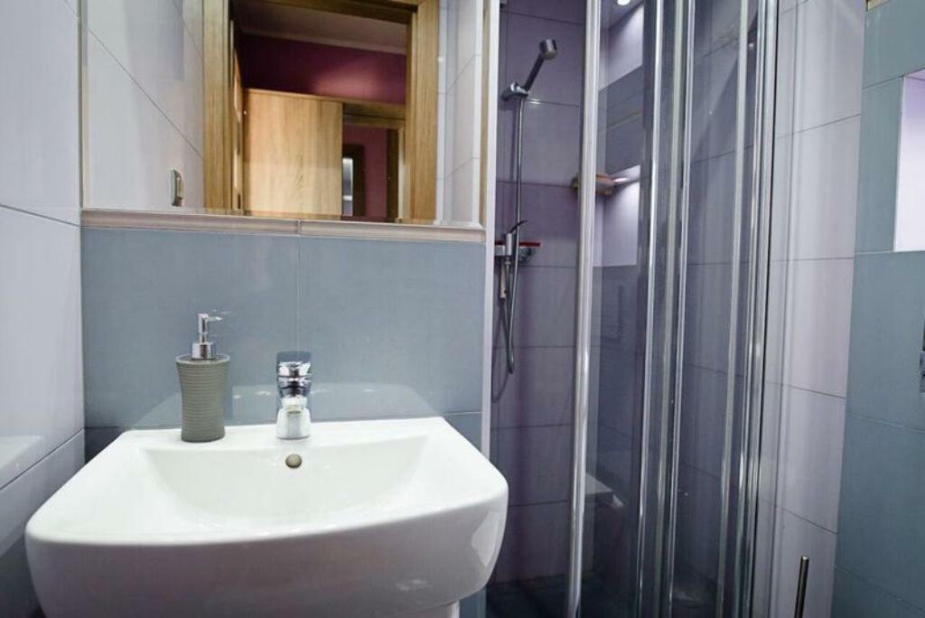 Apartament Mario Skwer Kosciuszki กดิเนีย ภายนอก รูปภาพ